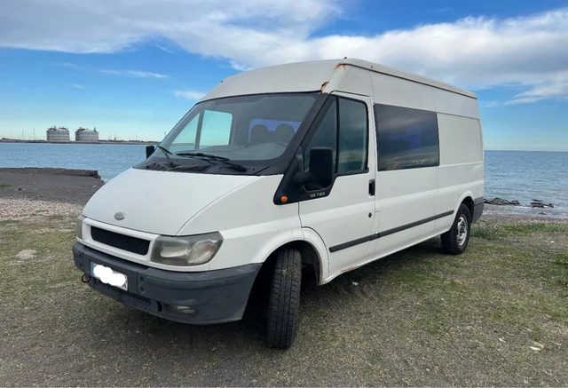Ford Transit — exterior
